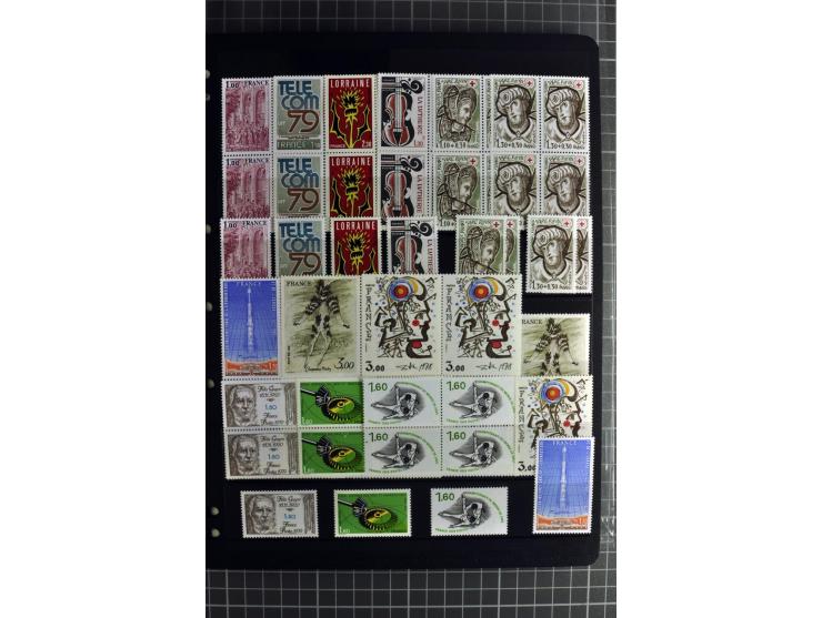 1849/2007, mainly mounted und unmounted mint collection with a good part of early used stamps like Mi.-Nr. 1-2, 5 and 7-9, 17
