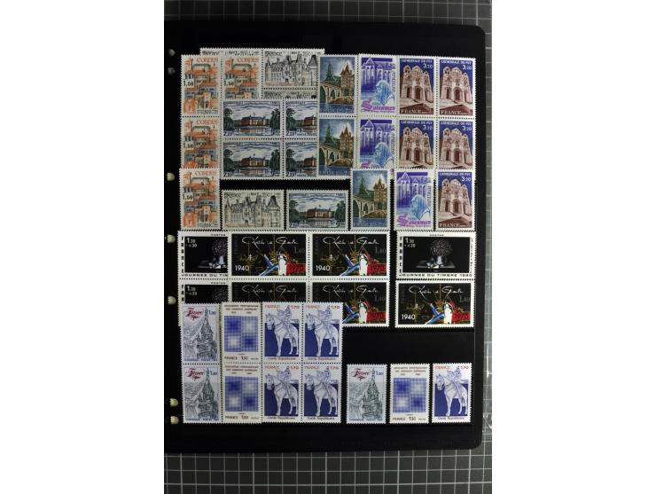 1849/2007, mainly mounted und unmounted mint collection with a good part of early used stamps like Mi.-Nr. 1-2, 5 and 7-9, 17