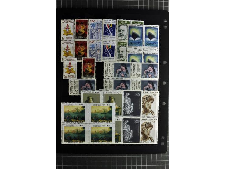 1849/2007, mainly mounted und unmounted mint collection with a good part of early used stamps like Mi.-Nr. 1-2, 5 and 7-9, 17