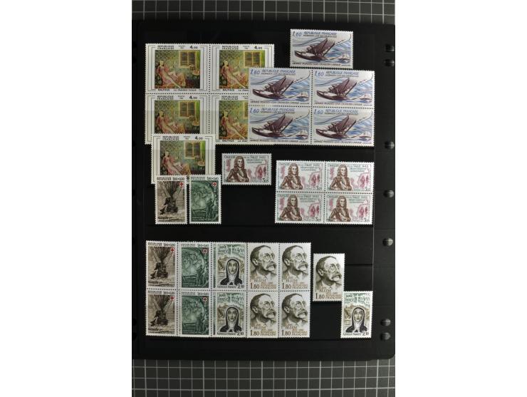 1849/2007, mainly mounted und unmounted mint collection with a good part of early used stamps like Mi.-Nr. 1-2, 5 and 7-9, 17