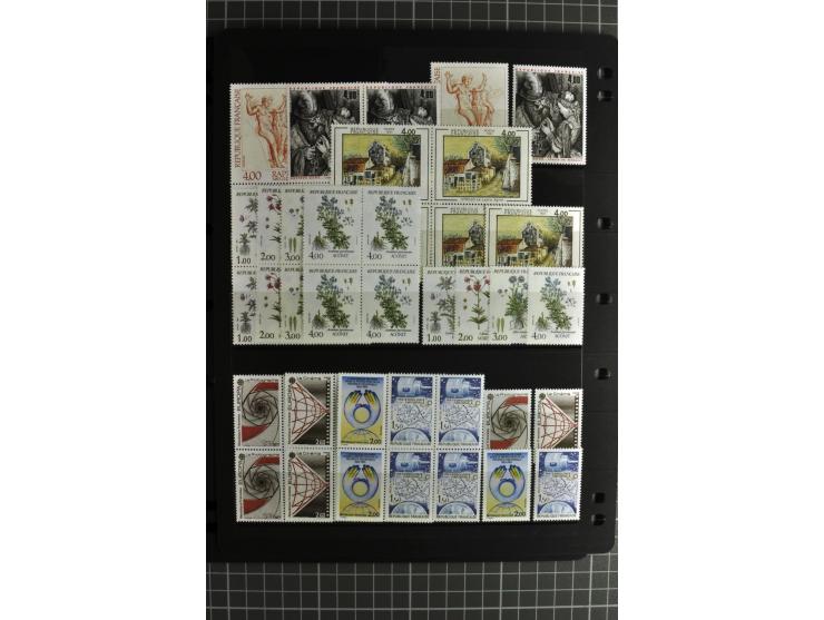1849/2007, mainly mounted und unmounted mint collection with a good part of early used stamps like Mi.-Nr. 1-2, 5 and 7-9, 17