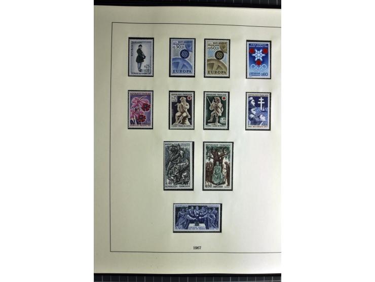 1849/2007, mainly mounted und unmounted mint collection with a good part of early used stamps like Mi.-Nr. 1-2, 5 and 7-9, 17
