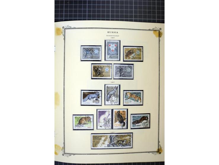 1883/1963, mostly used collection with some better sets and souvenir sheet Mi.-Nr. 11A mint, good condition