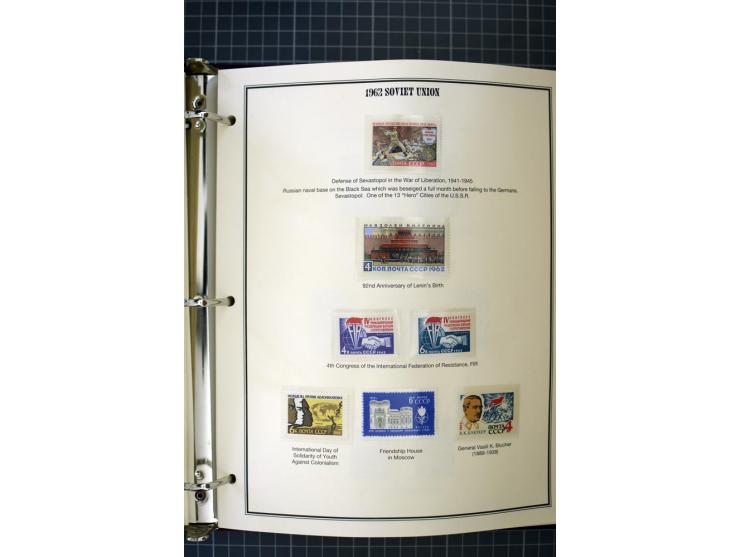 1921/1999, mostly unmounted mint collection, from 1944 on almost complete with many better sets, souvenir sheets in missing i