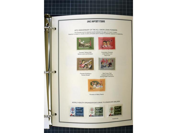 1921/1999, mostly unmounted mint collection, from 1944 on almost complete with many better sets, souvenir sheets in missing i