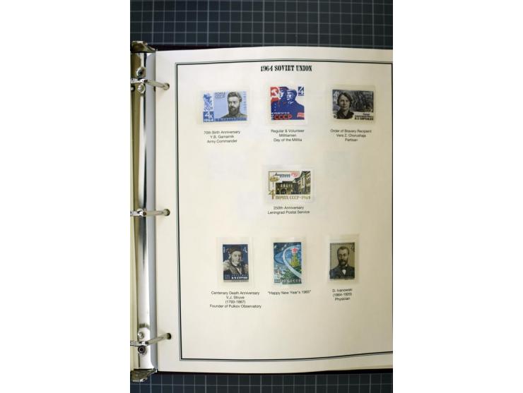 1921/1999, mostly unmounted mint collection, from 1944 on almost complete with many better sets, souvenir sheets in missing i