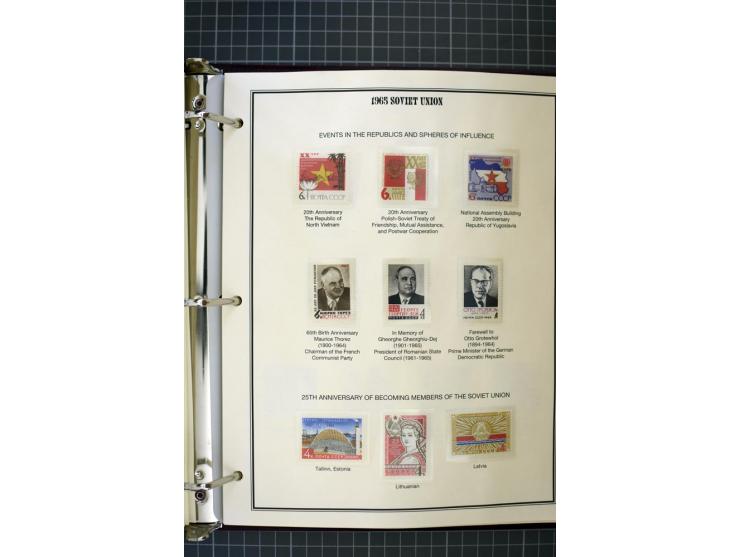 1921/1999, mostly unmounted mint collection, from 1944 on almost complete with many better sets, souvenir sheets in missing i