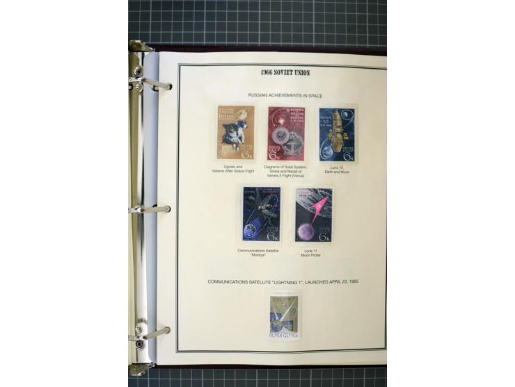 1921/1999, mostly unmounted mint collection, from 1944 on almost complete with many better sets, souvenir sheets in missing i
