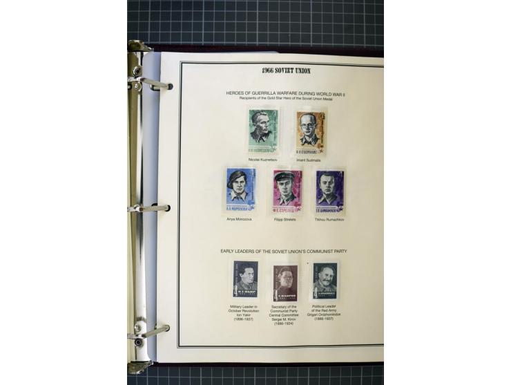 1921/1999, mostly unmounted mint collection, from 1944 on almost complete with many better sets, souvenir sheets in missing i