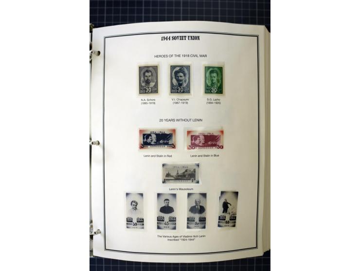 1921/1999, mostly unmounted mint collection, from 1944 on almost complete with many better sets, souvenir sheets in missing i