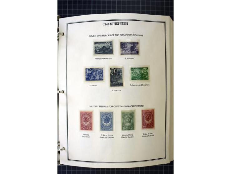 1921/1999, mostly unmounted mint collection, from 1944 on almost complete with many better sets, souvenir sheets in missing i