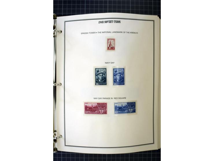1921/1999, mostly unmounted mint collection, from 1944 on almost complete with many better sets, souvenir sheets in missing i