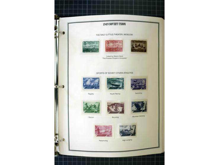 1921/1999, mostly unmounted mint collection, from 1944 on almost complete with many better sets, souvenir sheets in missing i