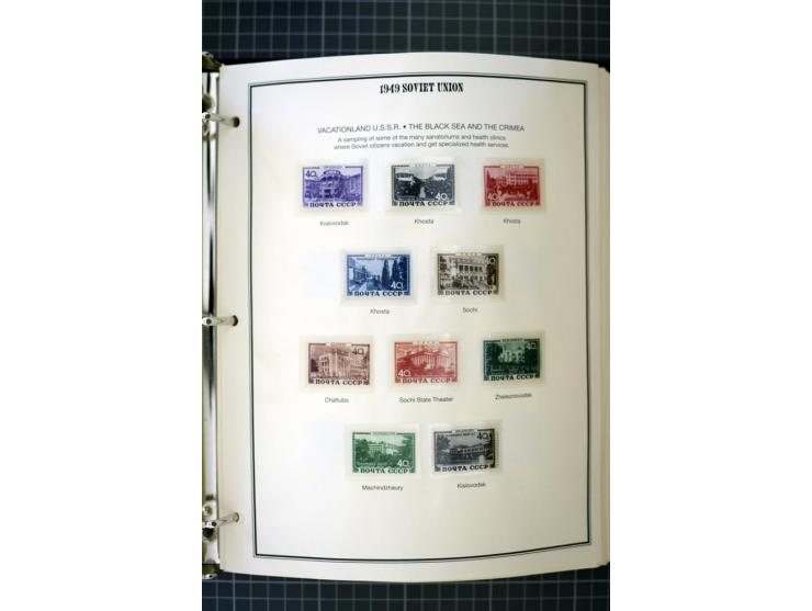 1921/1999, mostly unmounted mint collection, from 1944 on almost complete with many better sets, souvenir sheets in missing i