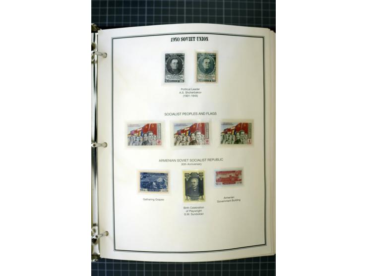 1921/1999, mostly unmounted mint collection, from 1944 on almost complete with many better sets, souvenir sheets in missing i