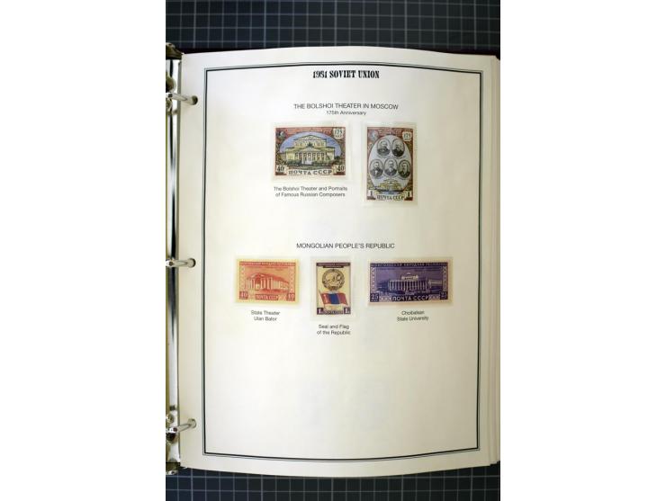 1921/1999, mostly unmounted mint collection, from 1944 on almost complete with many better sets, souvenir sheets in missing i