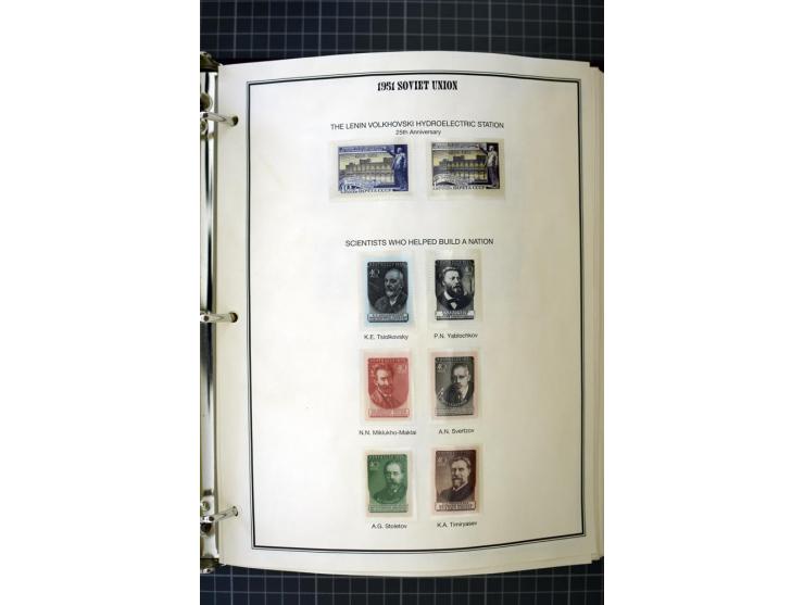 1921/1999, mostly unmounted mint collection, from 1944 on almost complete with many better sets, souvenir sheets in missing i