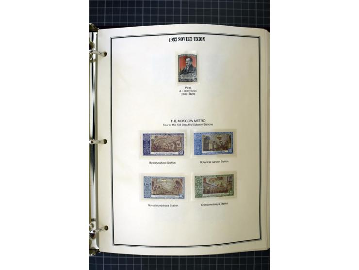 1921/1999, mostly unmounted mint collection, from 1944 on almost complete with many better sets, souvenir sheets in missing i