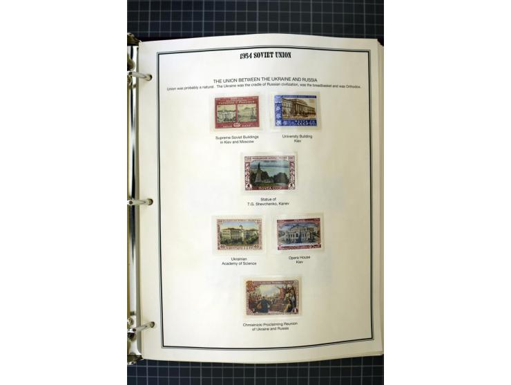 1921/1999, mostly unmounted mint collection, from 1944 on almost complete with many better sets, souvenir sheets in missing i