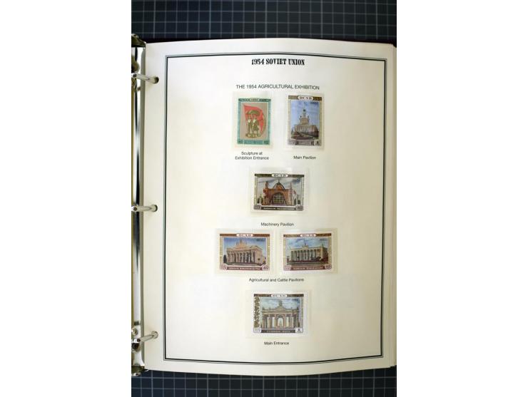 1921/1999, mostly unmounted mint collection, from 1944 on almost complete with many better sets, souvenir sheets in missing i