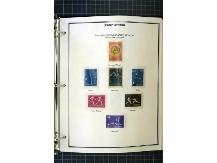 1921/1999, mostly unmounted mint collection, from 1944 on almost complete with many better sets, souvenir sheets in missing i