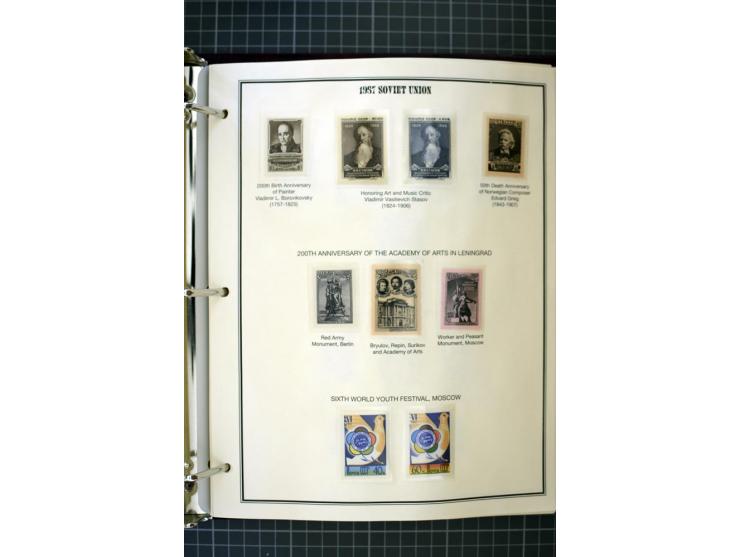 1921/1999, mostly unmounted mint collection, from 1944 on almost complete with many better sets, souvenir sheets in missing i