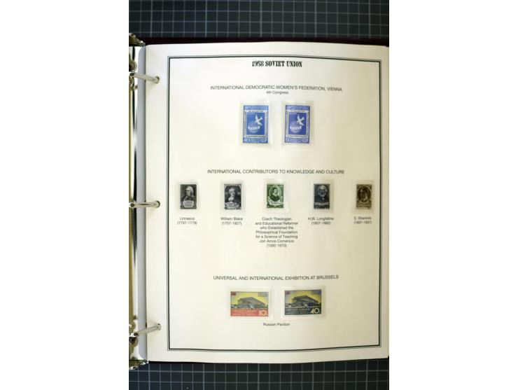 1921/1999, mostly unmounted mint collection, from 1944 on almost complete with many better sets, souvenir sheets in missing i