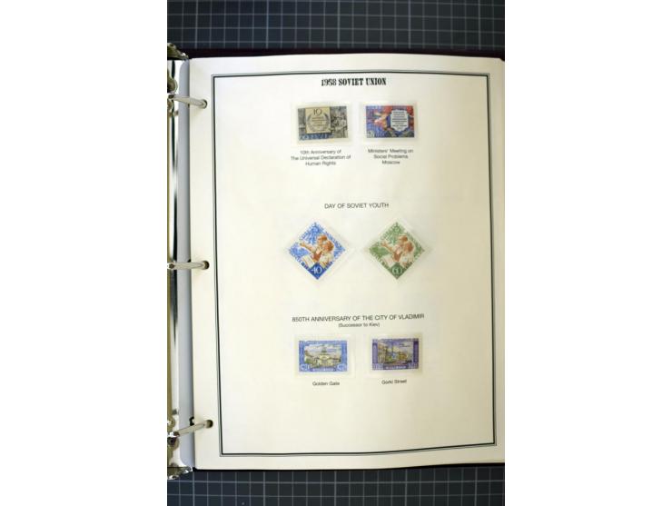 1921/1999, mostly unmounted mint collection, from 1944 on almost complete with many better sets, souvenir sheets in missing i