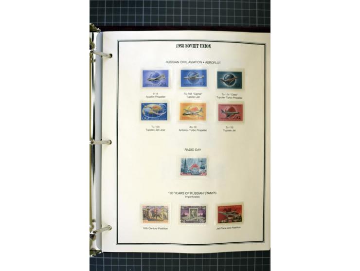 1921/1999, mostly unmounted mint collection, from 1944 on almost complete with many better sets, souvenir sheets in missing i