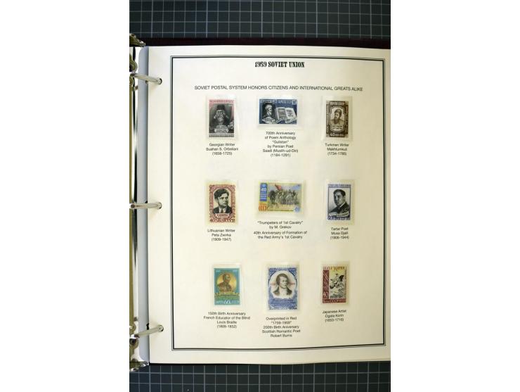 1921/1999, mostly unmounted mint collection, from 1944 on almost complete with many better sets, souvenir sheets in missing i