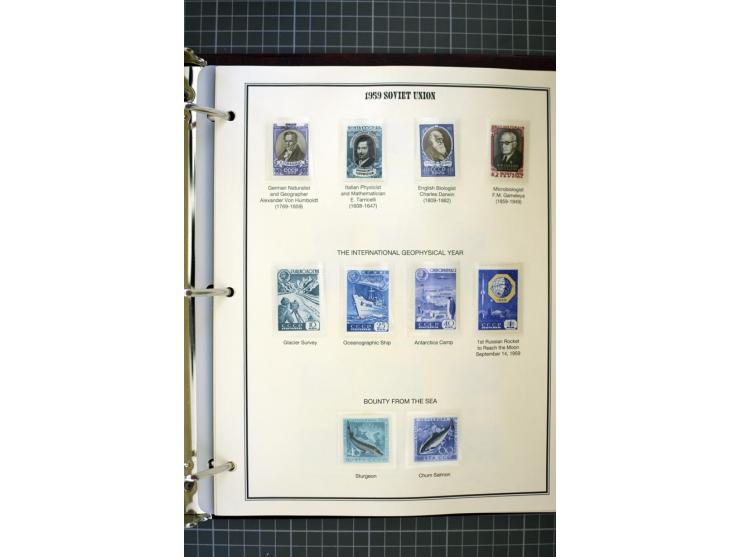 1921/1999, mostly unmounted mint collection, from 1944 on almost complete with many better sets, souvenir sheets in missing i