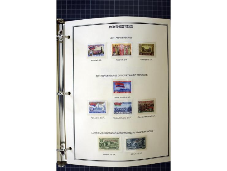 1921/1999, mostly unmounted mint collection, from 1944 on almost complete with many better sets, souvenir sheets in missing i