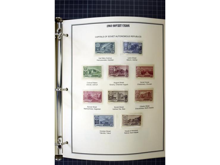 1921/1999, mostly unmounted mint collection, from 1944 on almost complete with many better sets, souvenir sheets in missing i