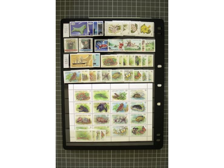 COCOS & CHRISTMAS ISLANDS: 1958/2006, unmounted mint collection, good condition