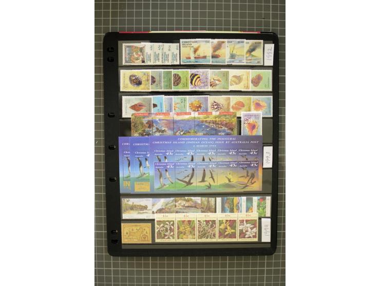 COCOS & CHRISTMAS ISLANDS: 1958/2006, unmounted mint collection, good condition