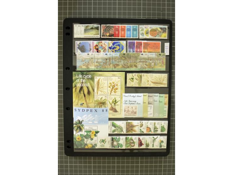 COCOS & CHRISTMAS ISLANDS: 1958/2006, unmounted mint collection, good condition