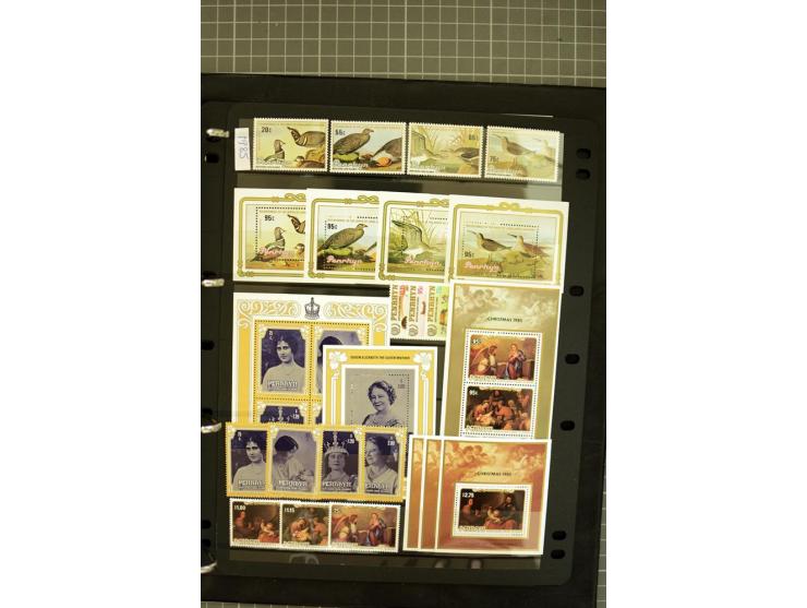 1935/2005, Cook Islands, Aitutaki, Niue & Penrhyn, mounted and unmounted mint collection with better stamps like SG #118-21 a