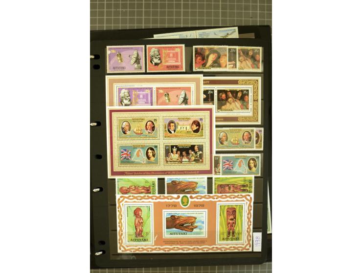 1935/2005, Cook Islands, Aitutaki, Niue & Penrhyn, mounted and unmounted mint collection with better stamps like SG #118-21 a