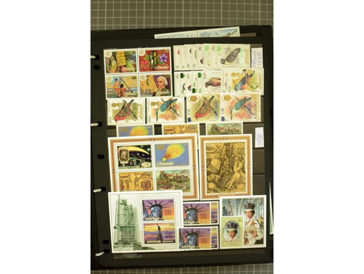 1935/2005, Cook Islands, Aitutaki, Niue & Penrhyn, mounted and unmounted mint collection with better stamps like SG #118-21 a