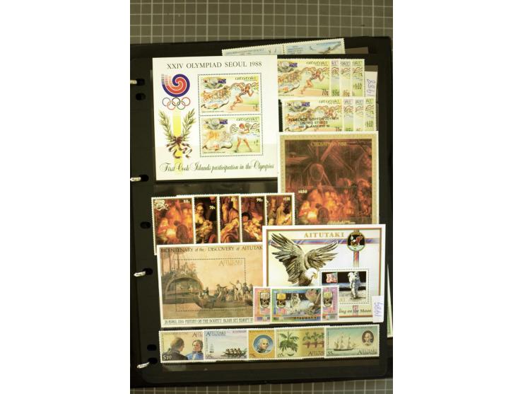 1935/2005, Cook Islands, Aitutaki, Niue & Penrhyn, mounted and unmounted mint collection with better stamps like SG #118-21 a