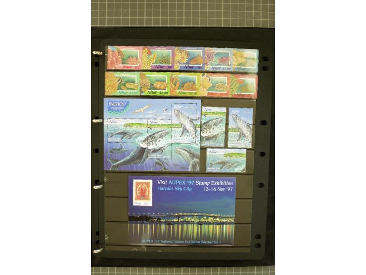 1935/2005, Cook Islands, Aitutaki, Niue & Penrhyn, mounted and unmounted mint collection with better stamps like SG #118-21 a