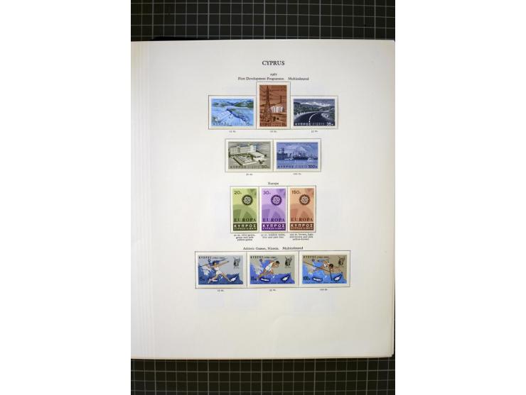1937/2007, mounted and unmounted mint collection with better stamps including SG 151-163, also some better varieties like SG 