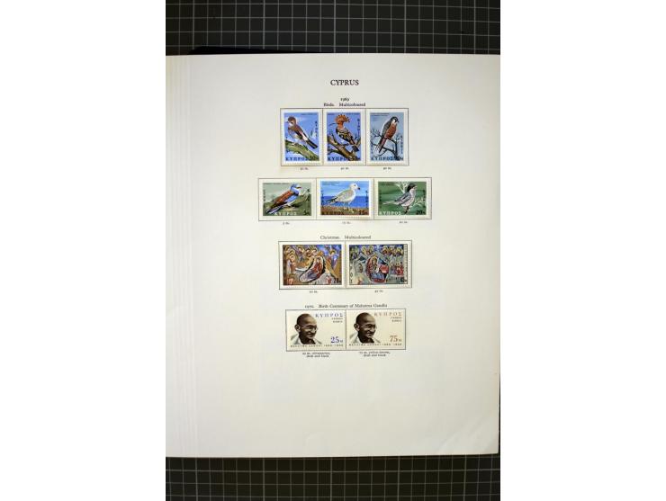 1937/2007, mounted and unmounted mint collection with better stamps including SG 151-163, also some better varieties like SG 