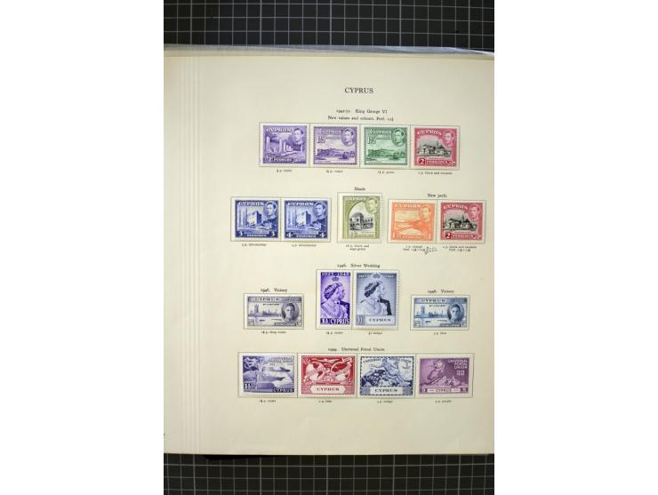 1937/2007, mounted and unmounted mint collection with better stamps including SG 151-163, also some better varieties like SG 