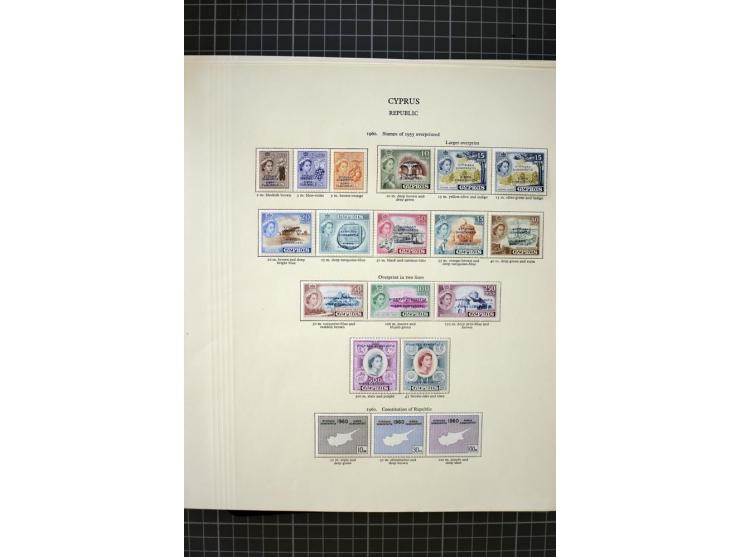 1937/2007, mounted and unmounted mint collection with better stamps including SG 151-163, also some better varieties like SG 