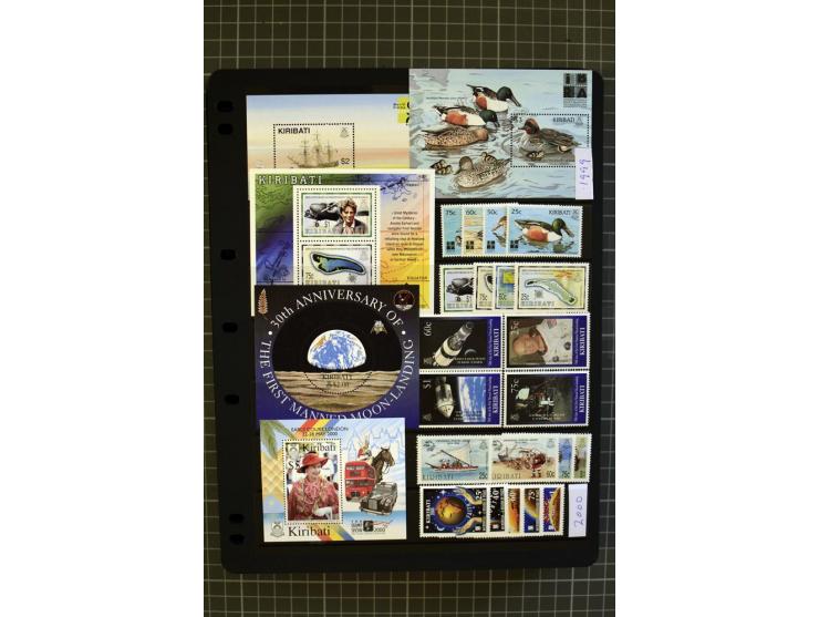 SOUTH PACIFIC: 1937/2005, Fiji, Gilbert Ellice/Kiribati, Nauru and Tuvalu, mainly unmounted mint collection with better stamp