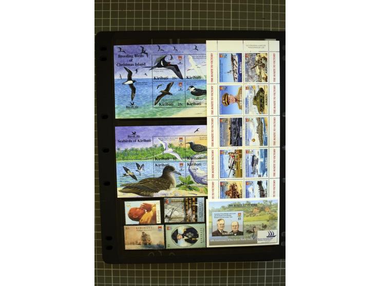 SOUTH PACIFIC: 1937/2005, Fiji, Gilbert Ellice/Kiribati, Nauru and Tuvalu, mainly unmounted mint collection with better stamp