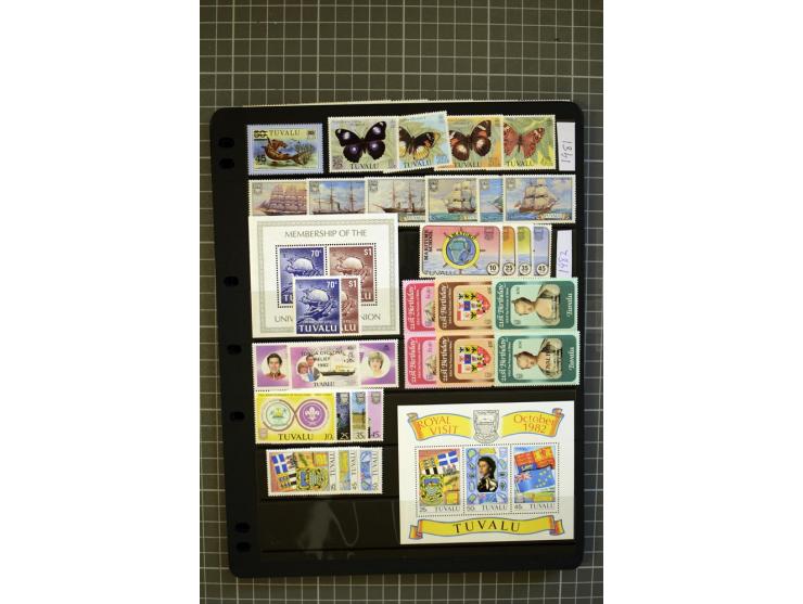 SOUTH PACIFIC: 1937/2005, Fiji, Gilbert Ellice/Kiribati, Nauru and Tuvalu, mainly unmounted mint collection with better stamp