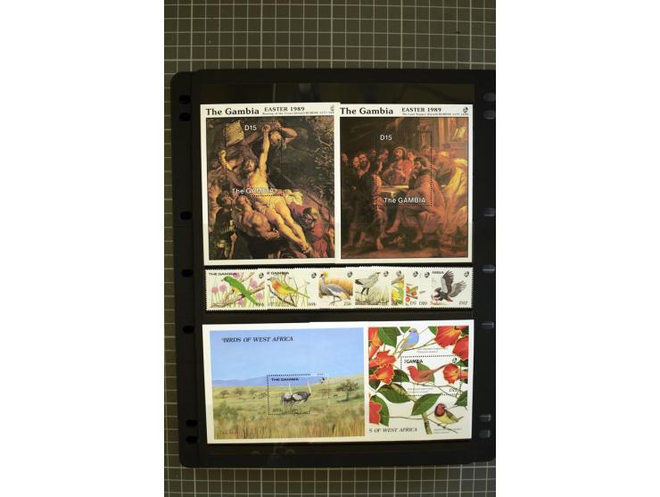 1937/93, mounted and unmounted mint collection with better stamps like SG 150-61 and 171-85, from 1971 on unmounted mint, goo