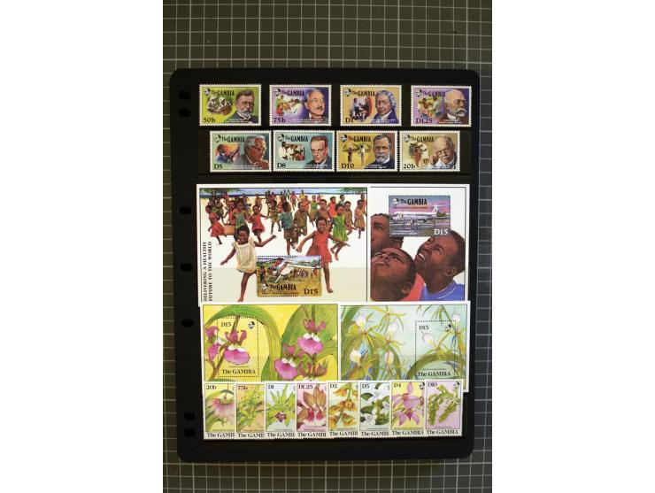 1937/93, mounted and unmounted mint collection with better stamps like SG 150-61 and 171-85, from 1971 on unmounted mint, goo